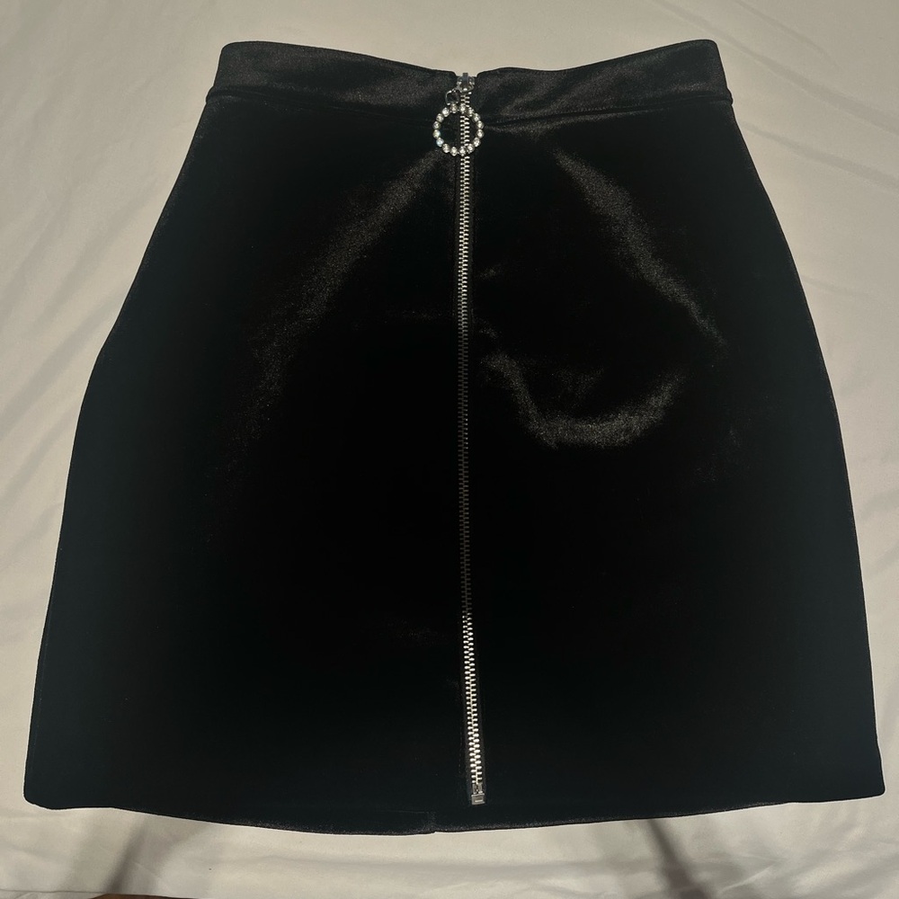 H&M Black Velvet Skirt